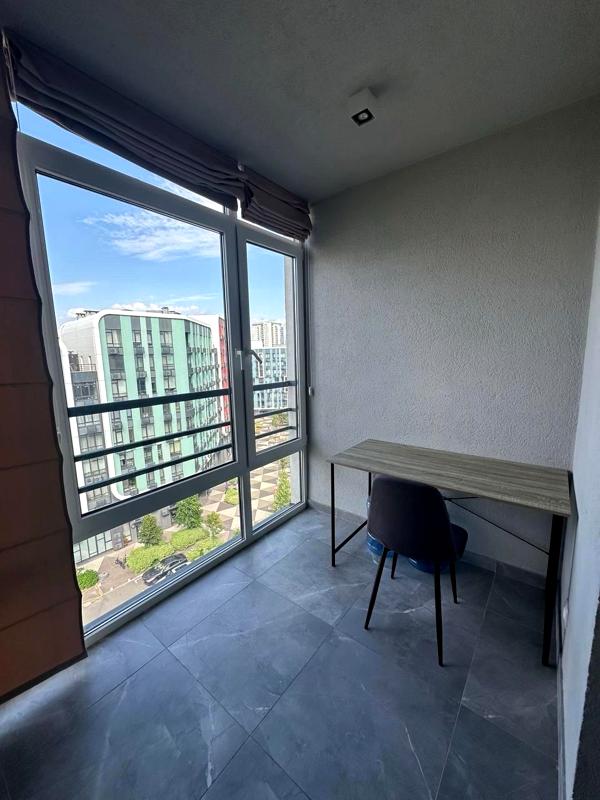 1-bedroom apartment with workspace, pet-friendly, near city center