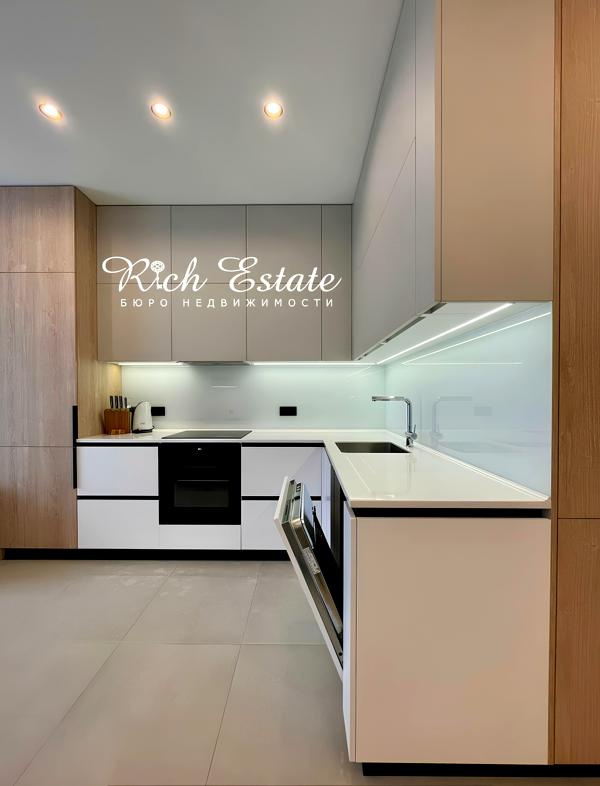 Luxury Apartment in French Quarter 2 Residential Complex