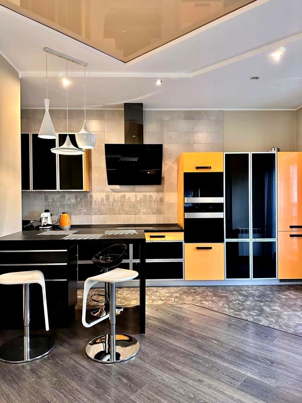 1-Room Studio Apartment in Panorama Complex, Kyiv
