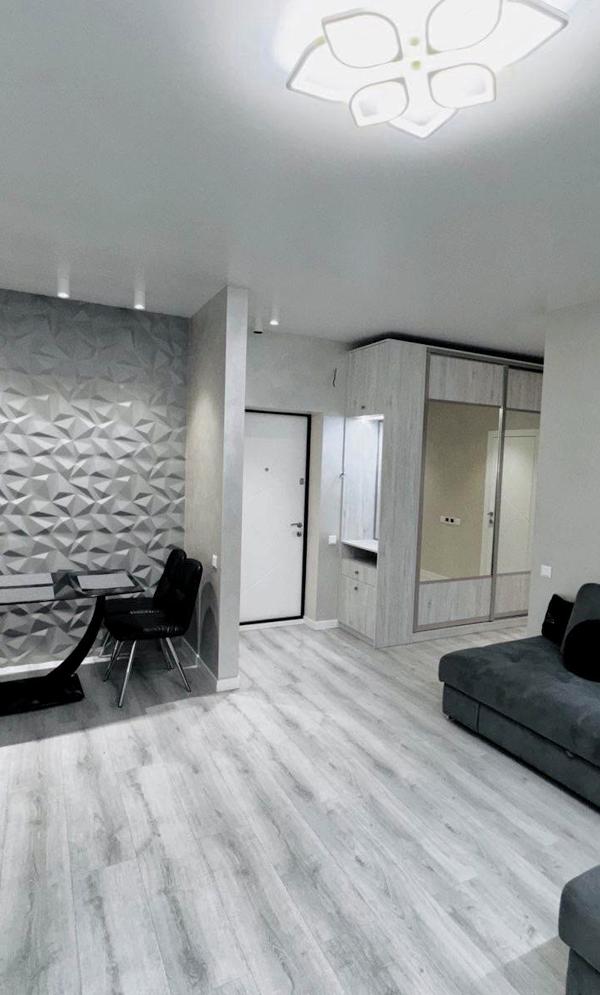 3-Bedroom Apartment in French Quarter 2 Residential Complex, Pechersk District
