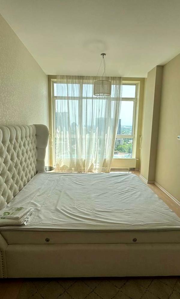 Fully Furnished Apartment in Novopecherskie Lipki Complex