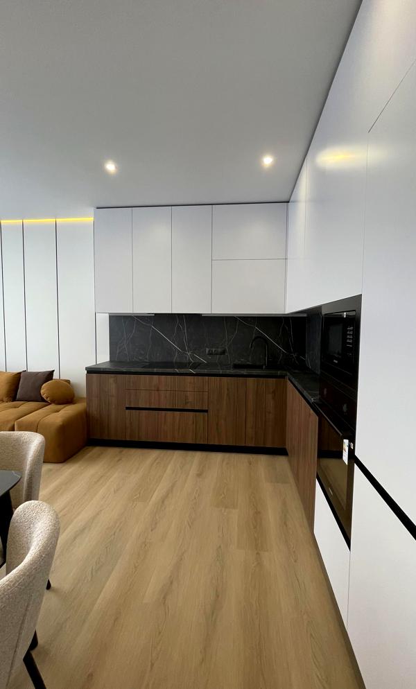 Stylish 2-Room Apartment in Novopechersky Quarter 5, Kyiv City Center