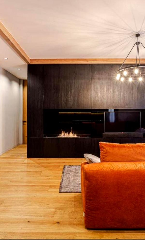 Stylish 3-Room Apartment in Pechersk District with Designer Renovation