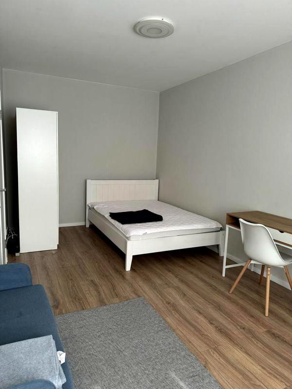 Fully Furnished Apartment near Metro with Modern Amenities