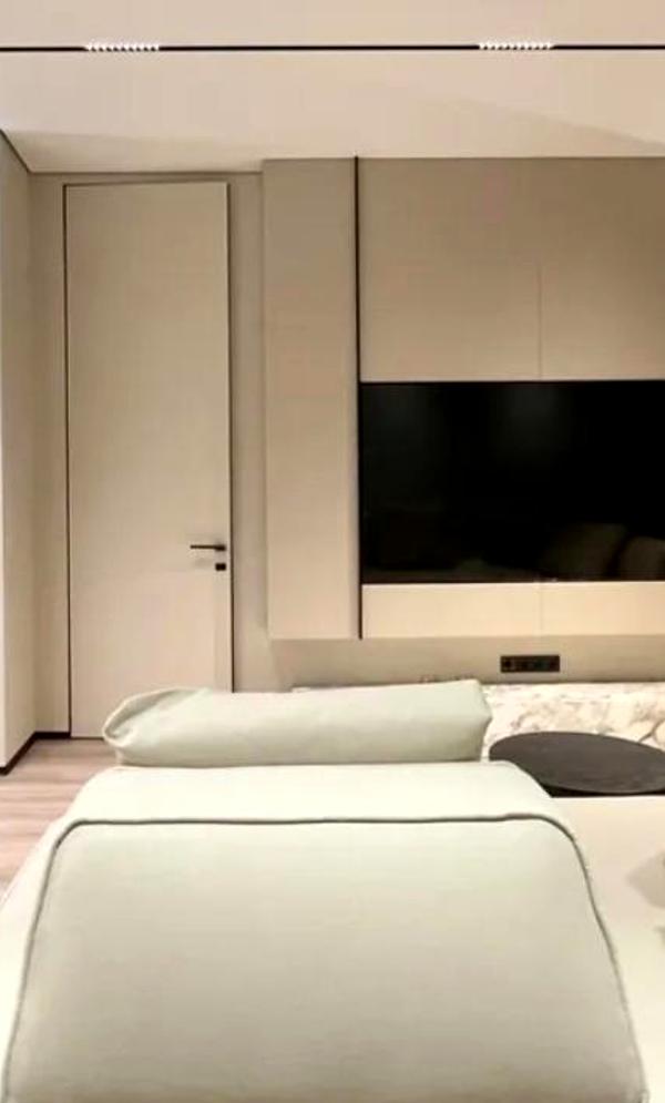New Apartments 2024 by Ukrainian Designer with Premium Features