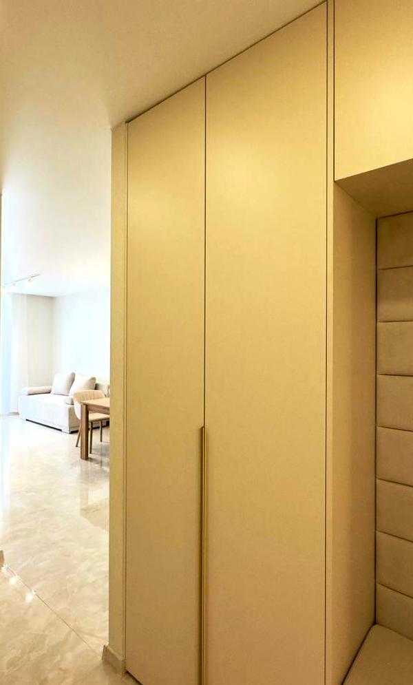 Premium 1-bedroom apartment in Avalon Yard complex near city center