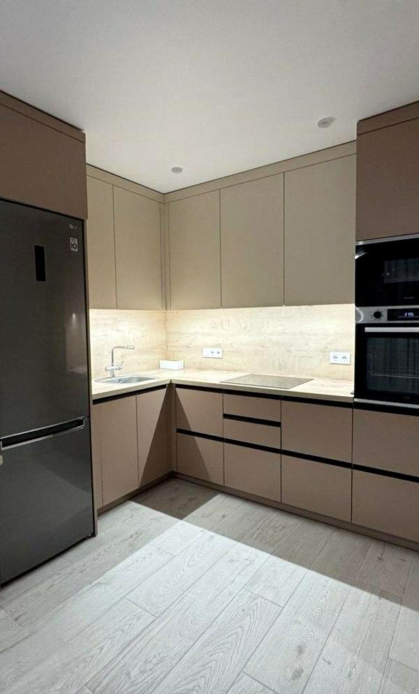 Cozy One-Bedroom Apartment in Varshavsky Complex
