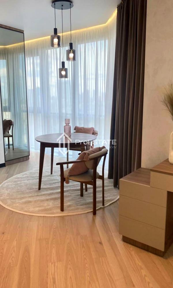 Spacious 52m² Apartment in Delmor Complex, Novopechersk Lipki
