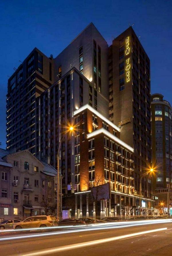 Stylish 1-Bedroom Apartment in New York Complex, Antonovycha Street