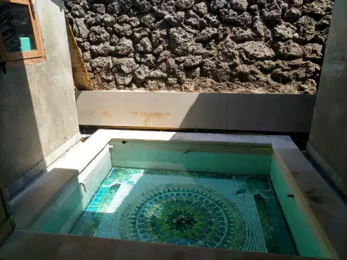 Villa with Pool in Pecatu - Needs Renovation