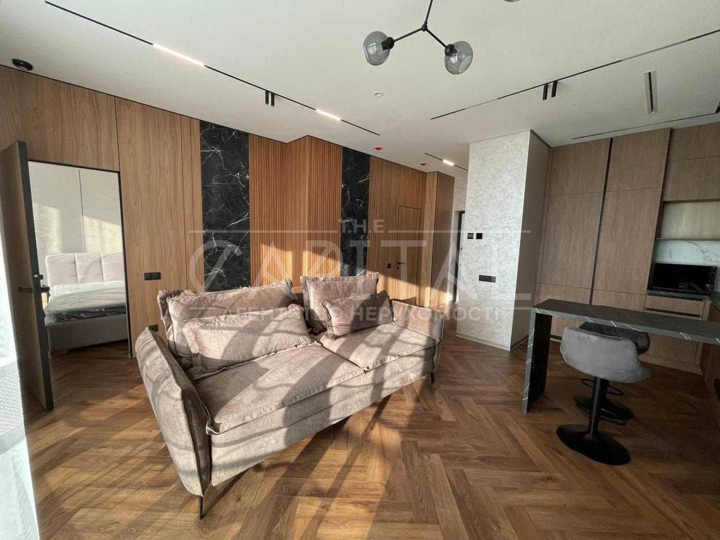 Modern Designer Apartment in Taryan Towers with City Views