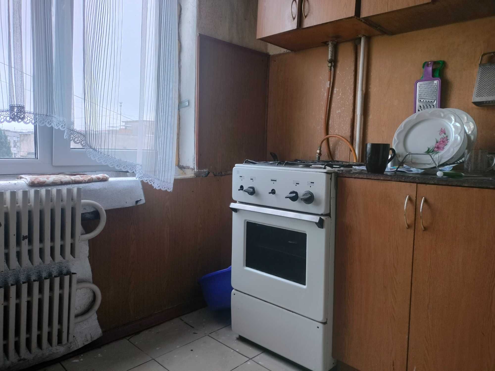 2-Room Budget Apartment near Bus Station