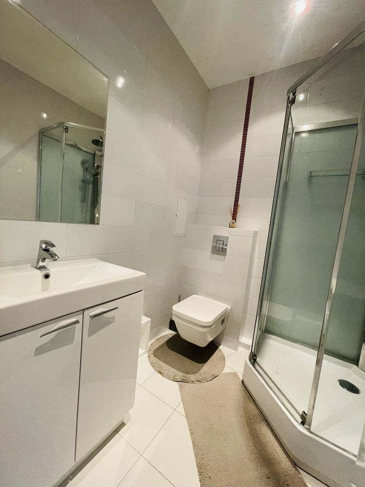 City View Studio Apartment with Urban Panorama