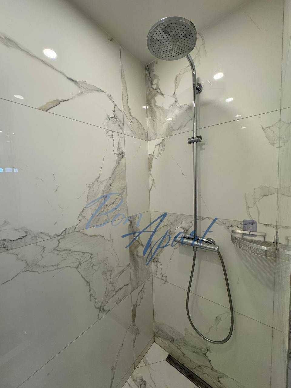 1-bedroom studio apartment in New Yk Complex