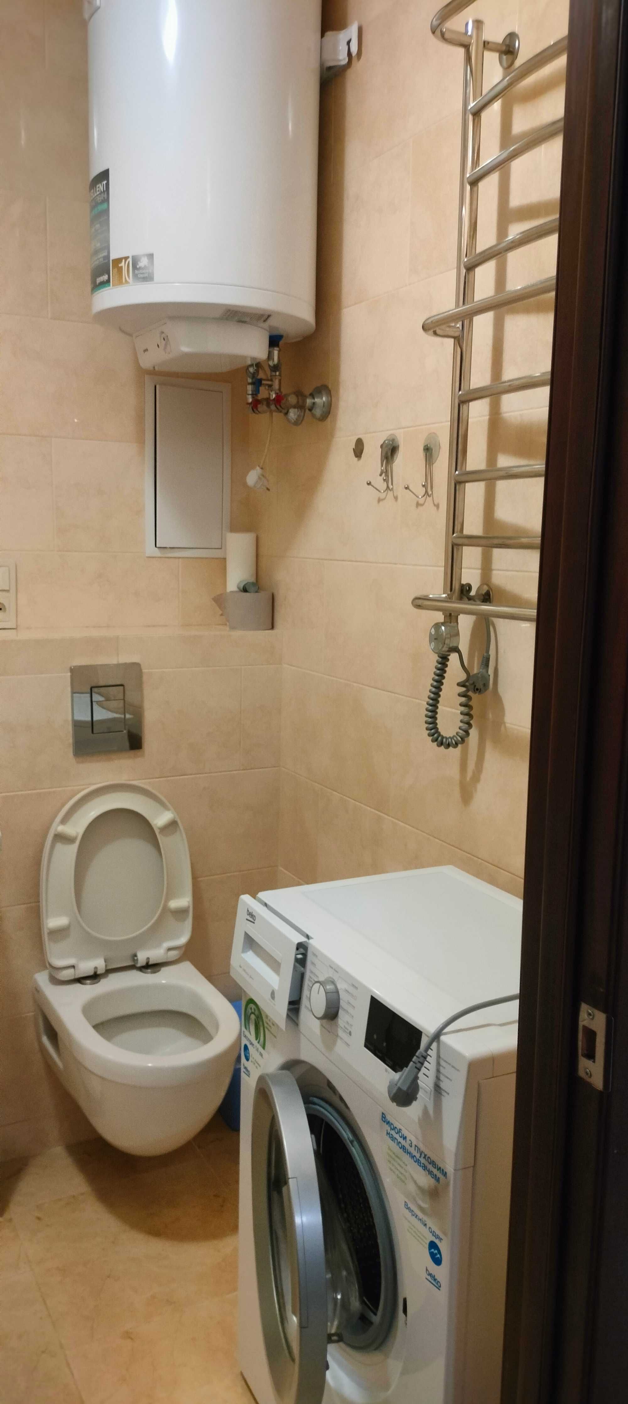 1-Room Apartment near Autovokzal with European Renovation