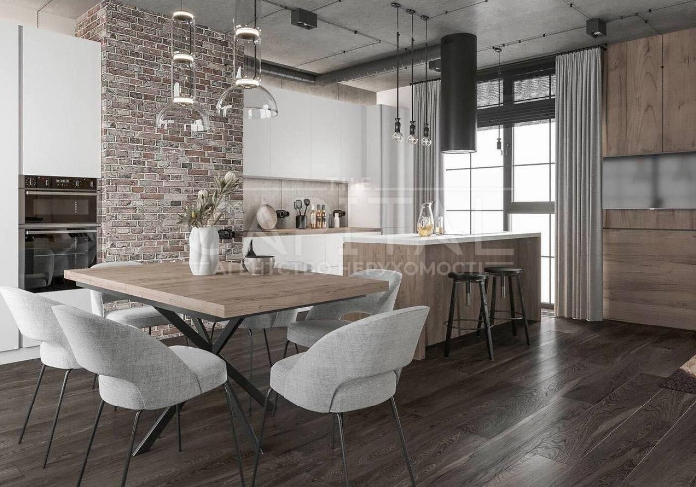 Luxury Penthouse with Designer Renovation in Rybalsky Complex