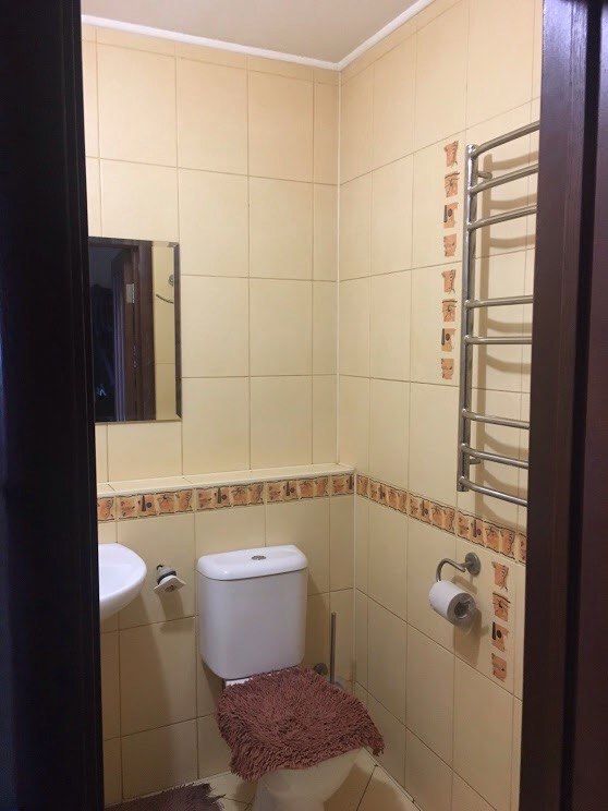 Spacious Apartment with Separate Rooms and Modern Amenities Near Chernihivska Metro
