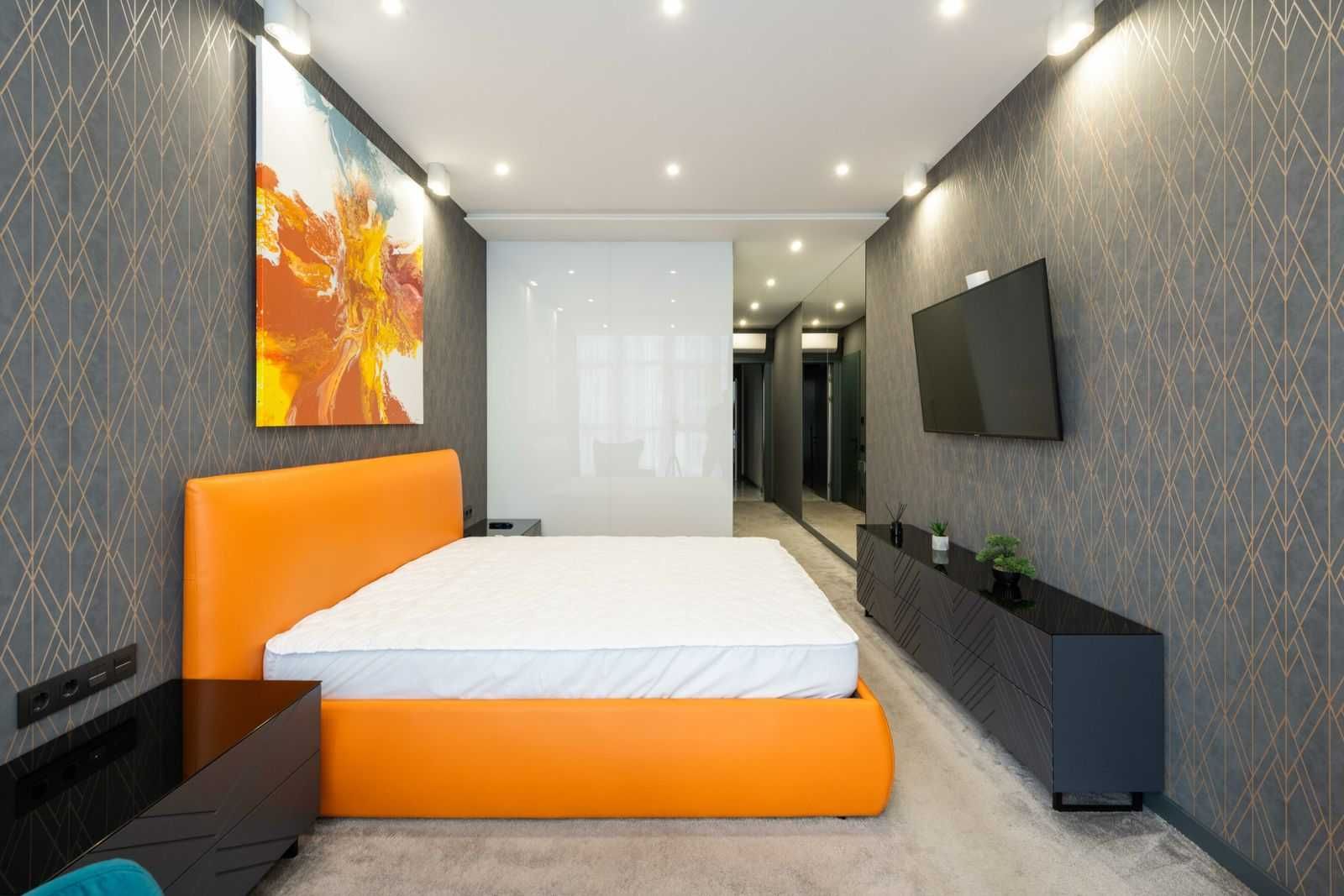 Modern 4-Room Apartment with Unique Designer Interior