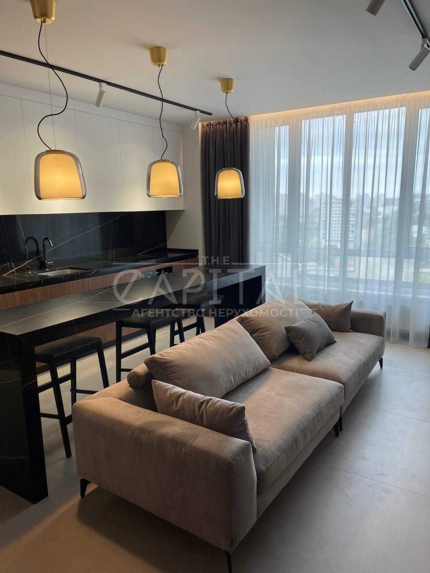 70m² Apartment in Novopecherskaya Tower, Designer Renovation