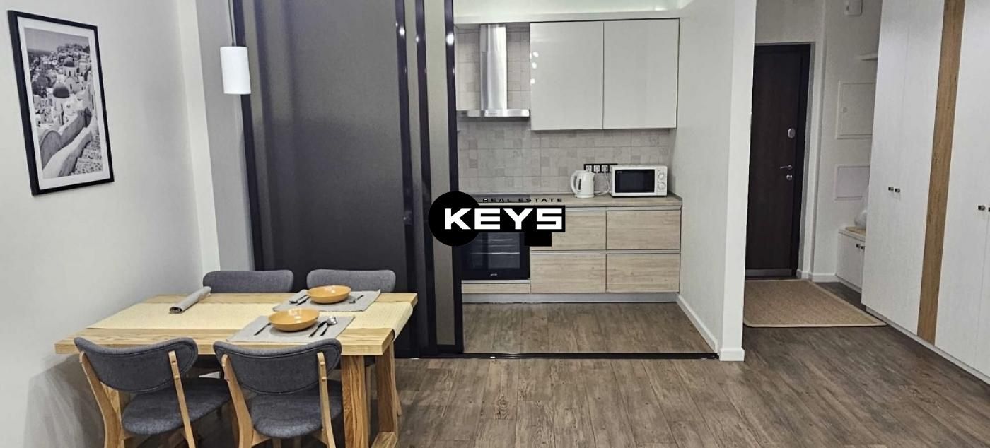 Modern 2-Room Apartment in Central Park Complex, Near Lybidska Metro