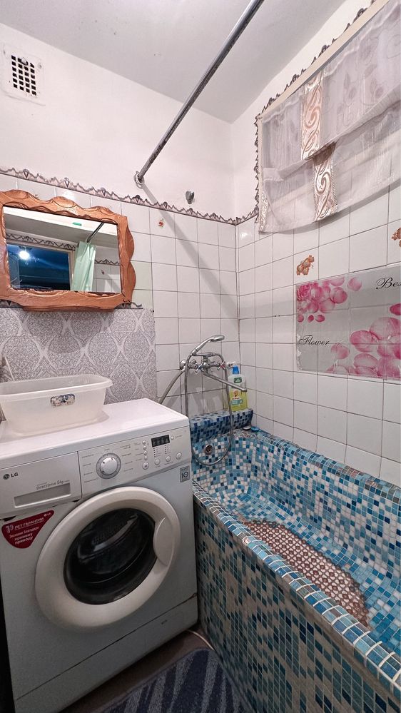 Two-room apartment on Doroshenko Street