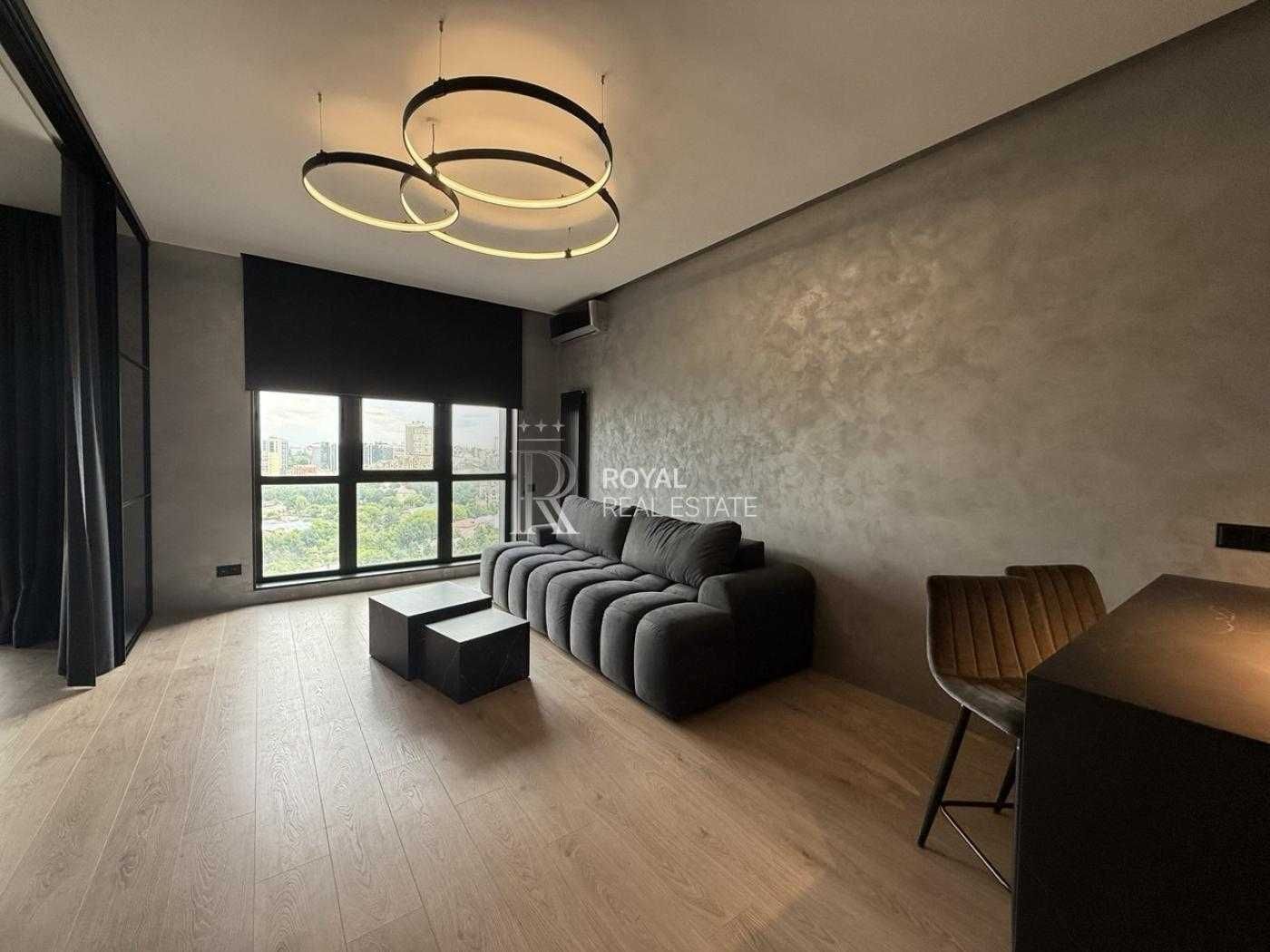 Panoramic Views Apartment in Shevchenkivskyi District, Greenville Park