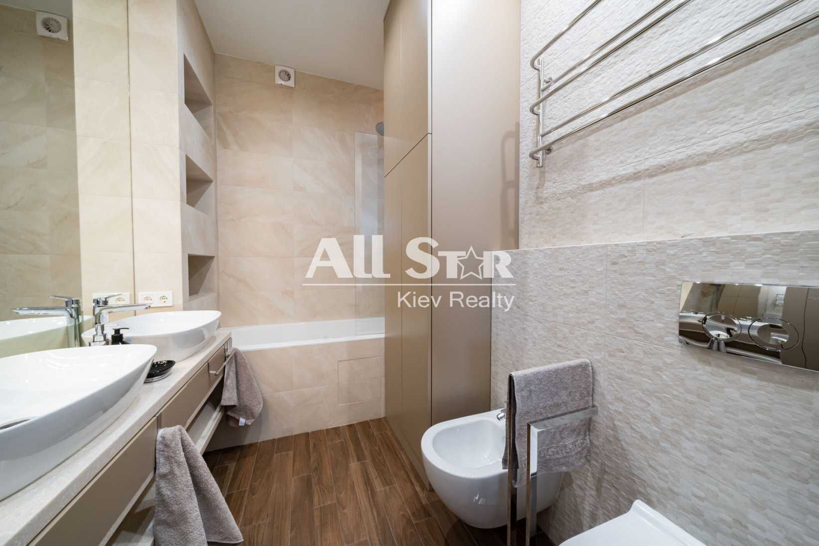 Stylish 3-Bedroom Apartment in Jack House Complex, Pechersk District