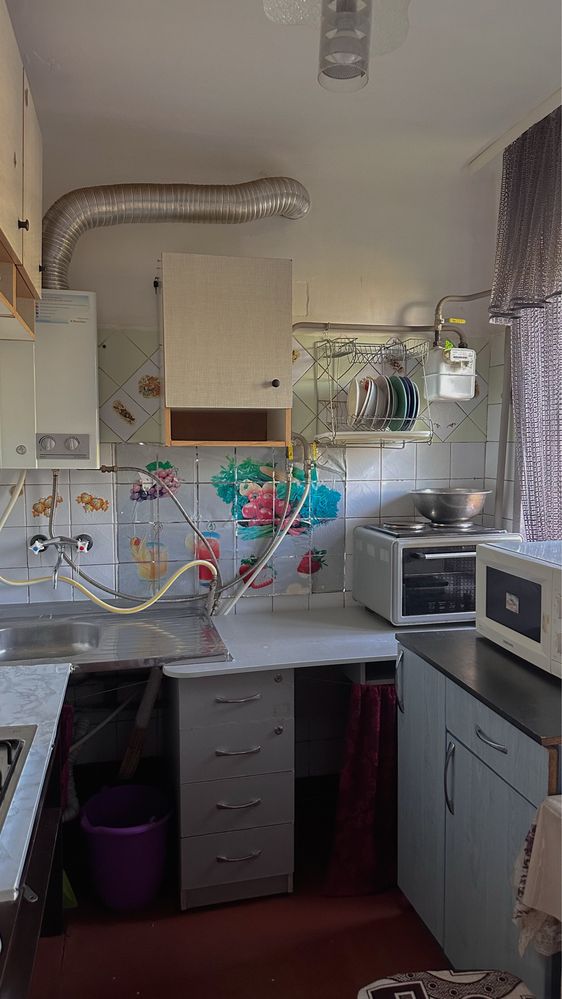 Two-room apartment on Doroshenko Street