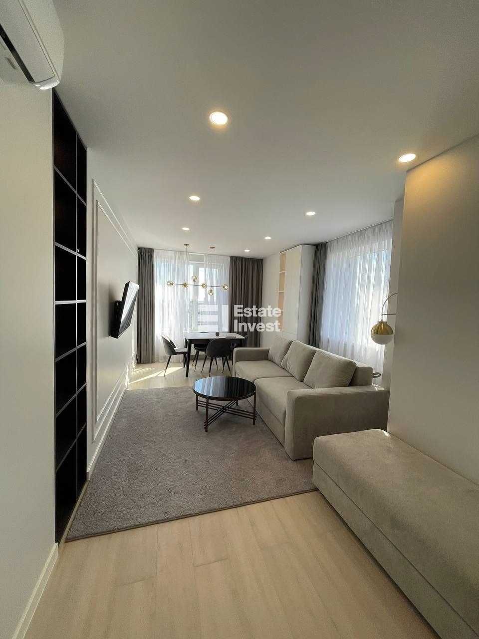 Spacious 3-Room Apartment near VDNH with Designer Renovation