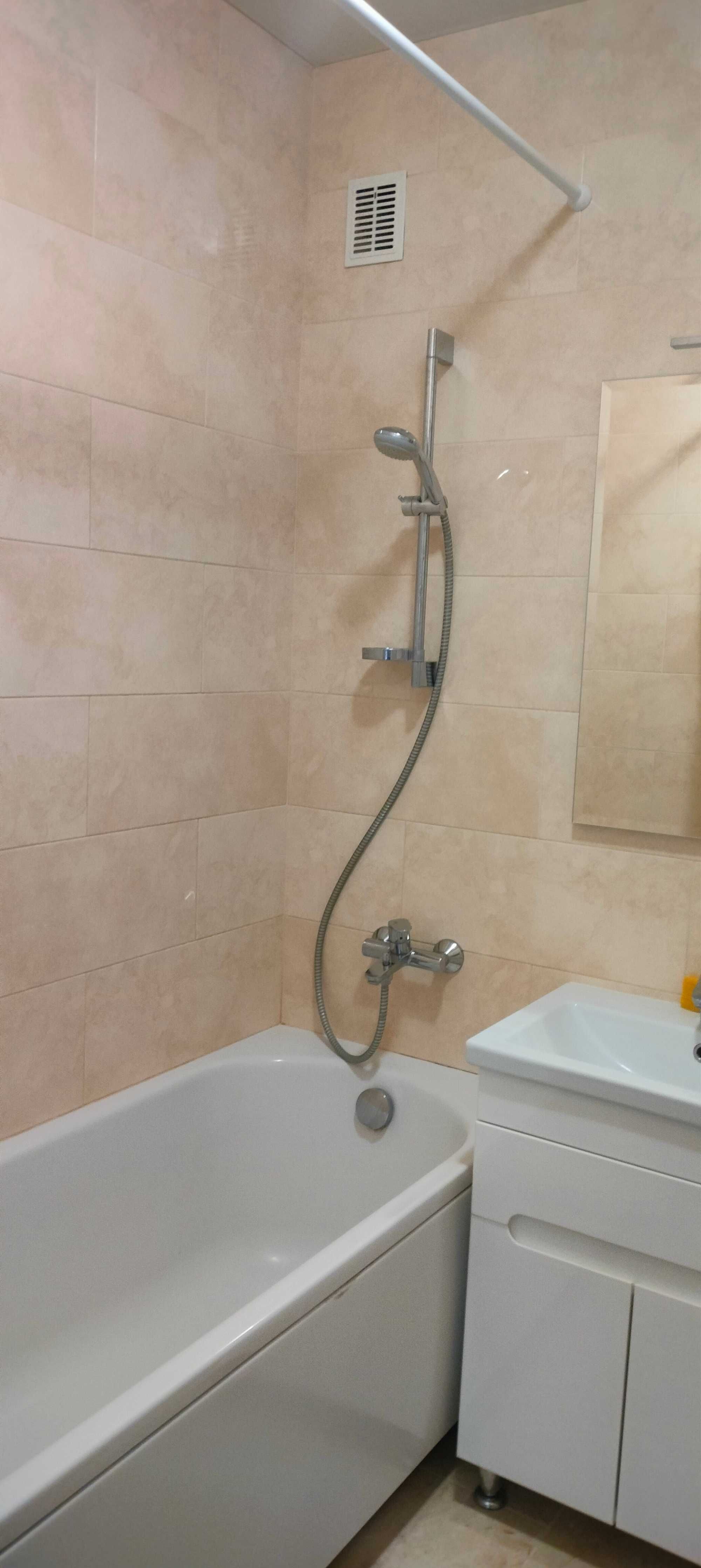 1-Room Apartment near Autovokzal with European Renovation