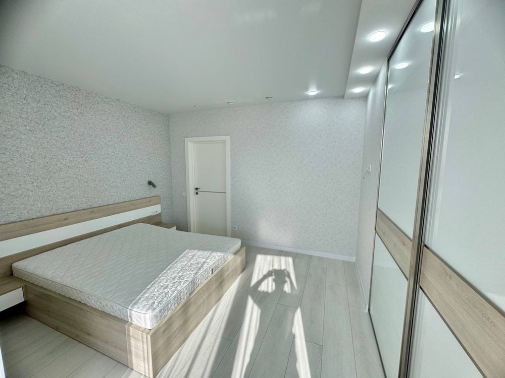 3-Room Apartment in River Park Complex with Modern Design