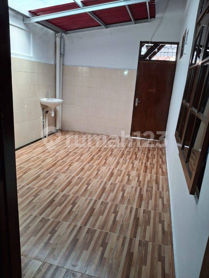1.5 Story House in Strategic Location - Sidakarya, South Denpasar
