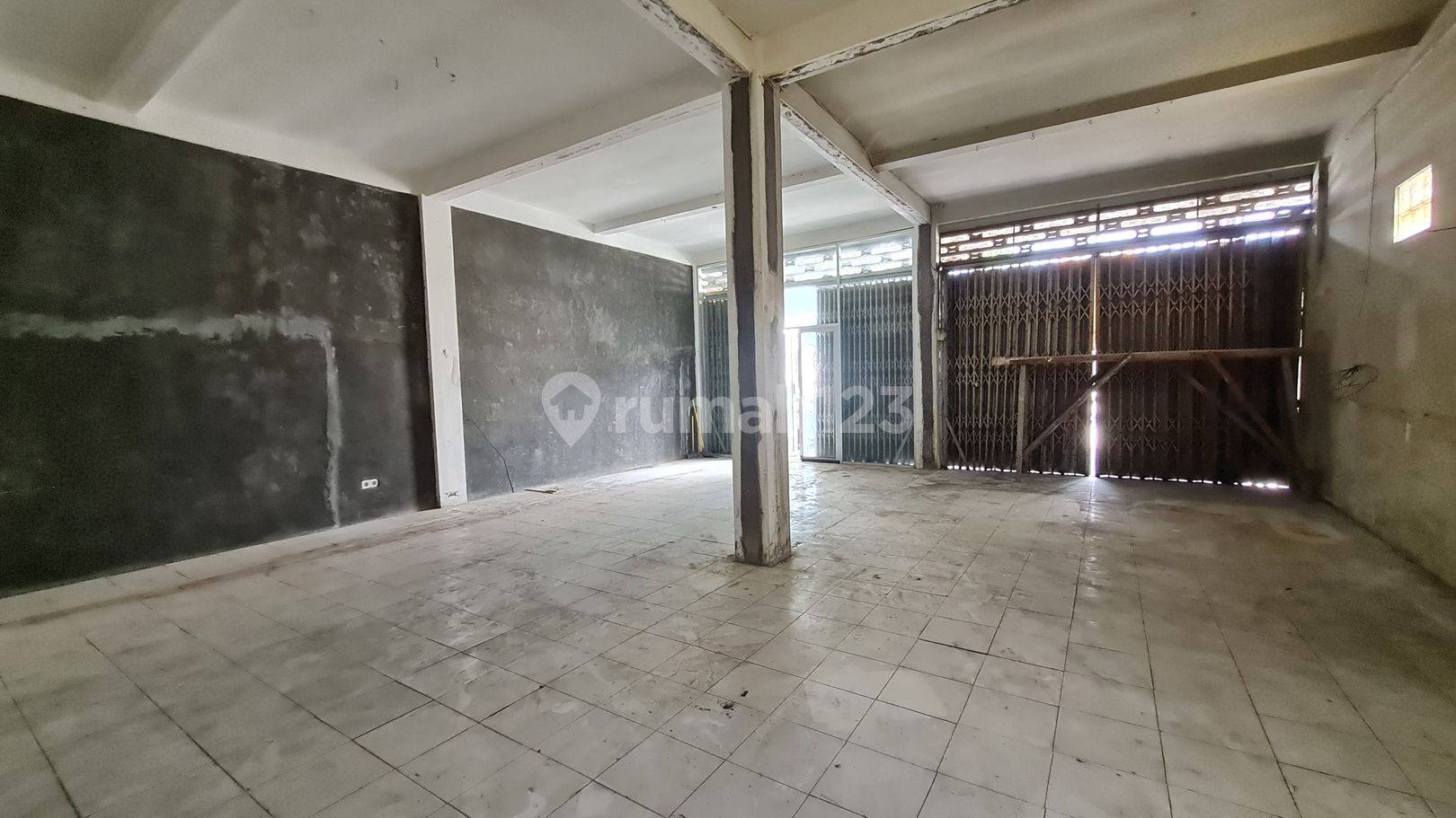 Prime Canggu Commercial Space - 8 Minutes from Berawa Beach