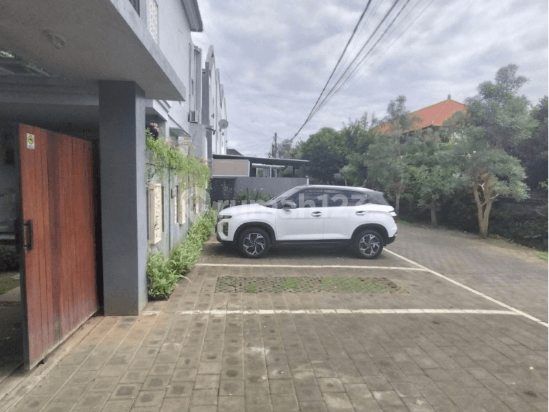 Villa Complex in Renon near Sanur, Secure Gated Community