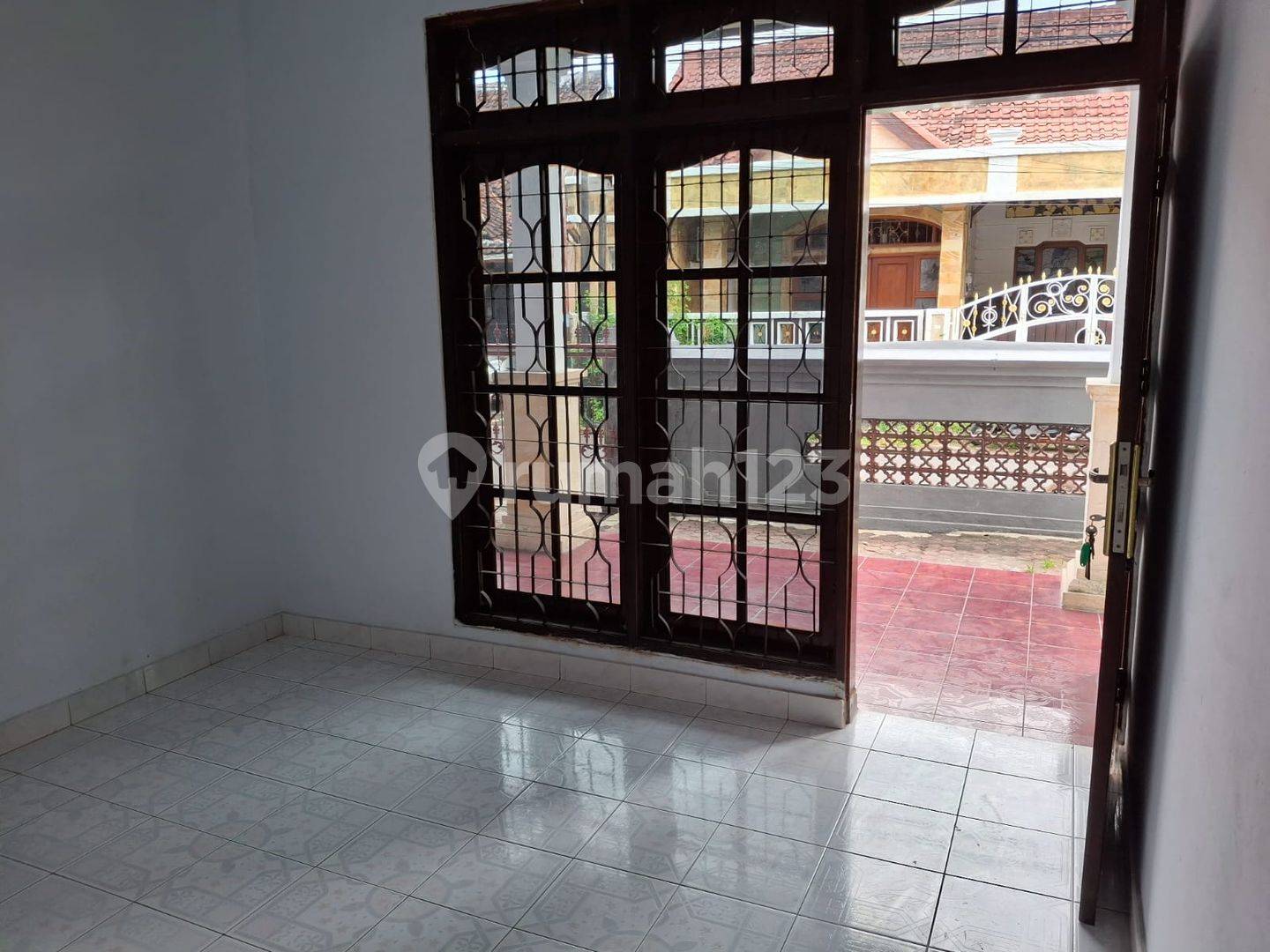 1.5 Story House in Strategic Location - Sidakarya, South Denpasar